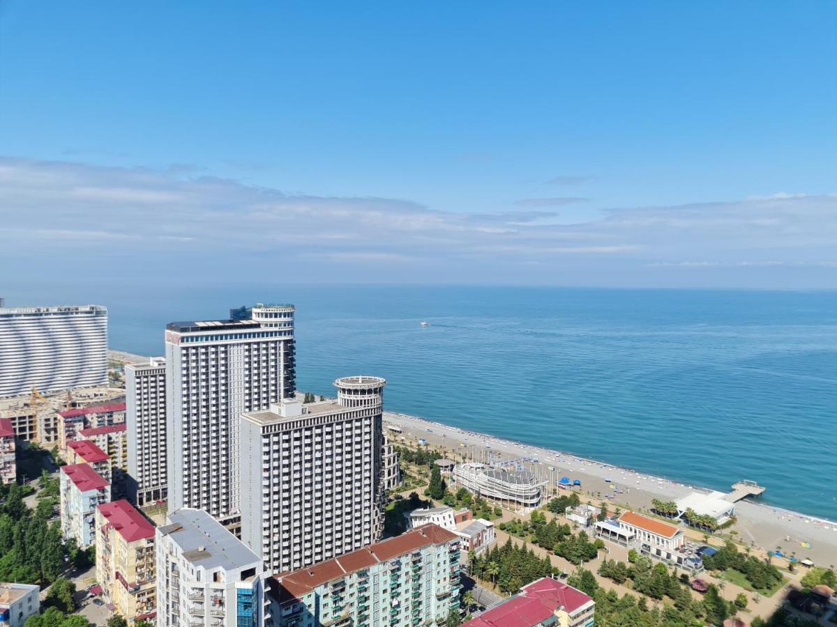 Hotel Orbi City Sea Horizon Batumi Bagian luar foto